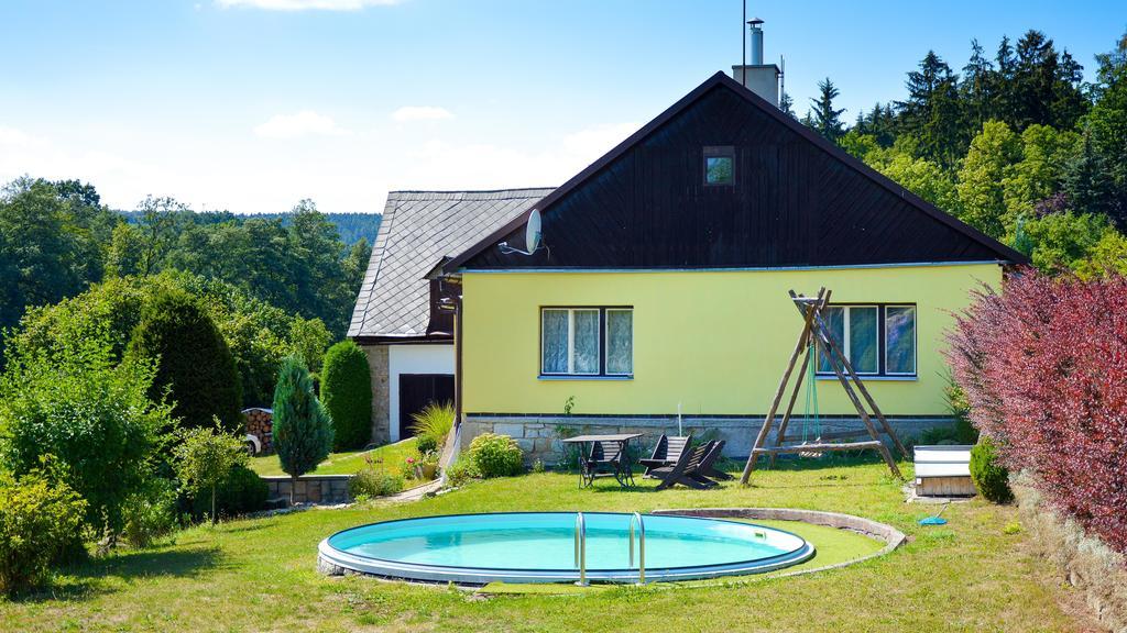 Guest House Kuks Exterior photo